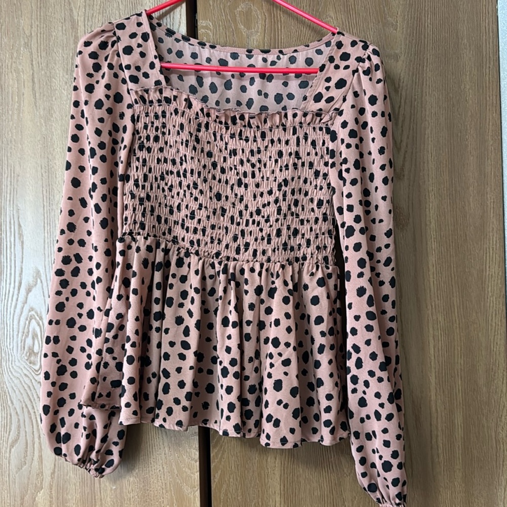 Cute women’s blouses shirt